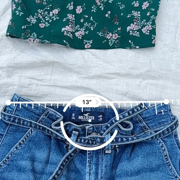 Hollister Ultra High Rise Mom Jeans Size 27 - Picture 8 of 8